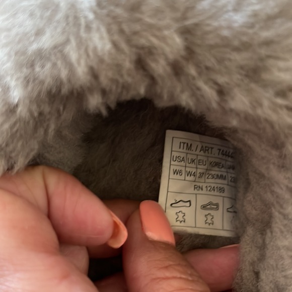 Mock Ugg size 6 - Picture 3 of 4